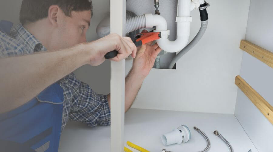 Expert burst pipe repair services in Two Buttes, CO